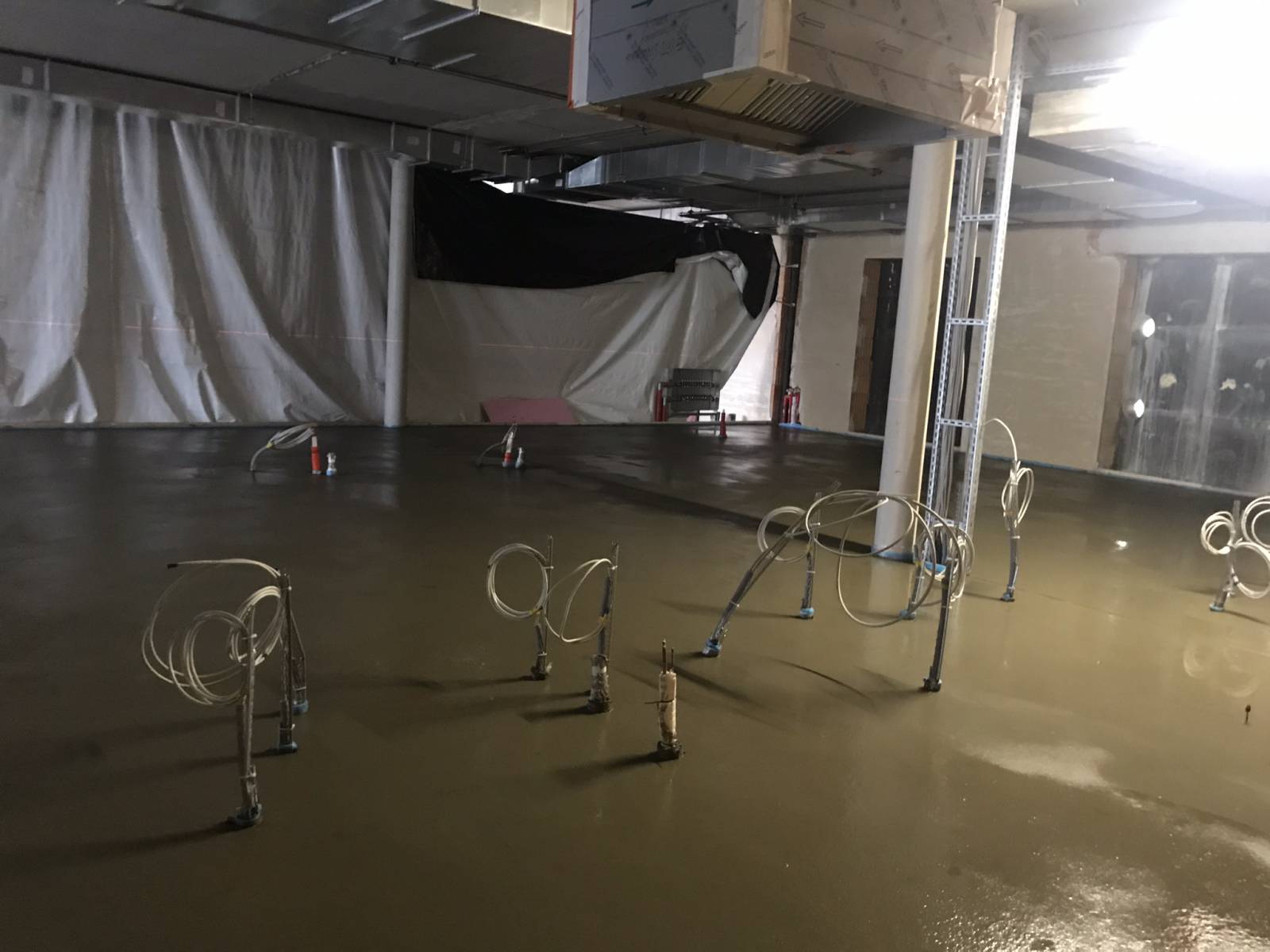 Baustellen-Hochsaison in der Schließphase Symbolfoto