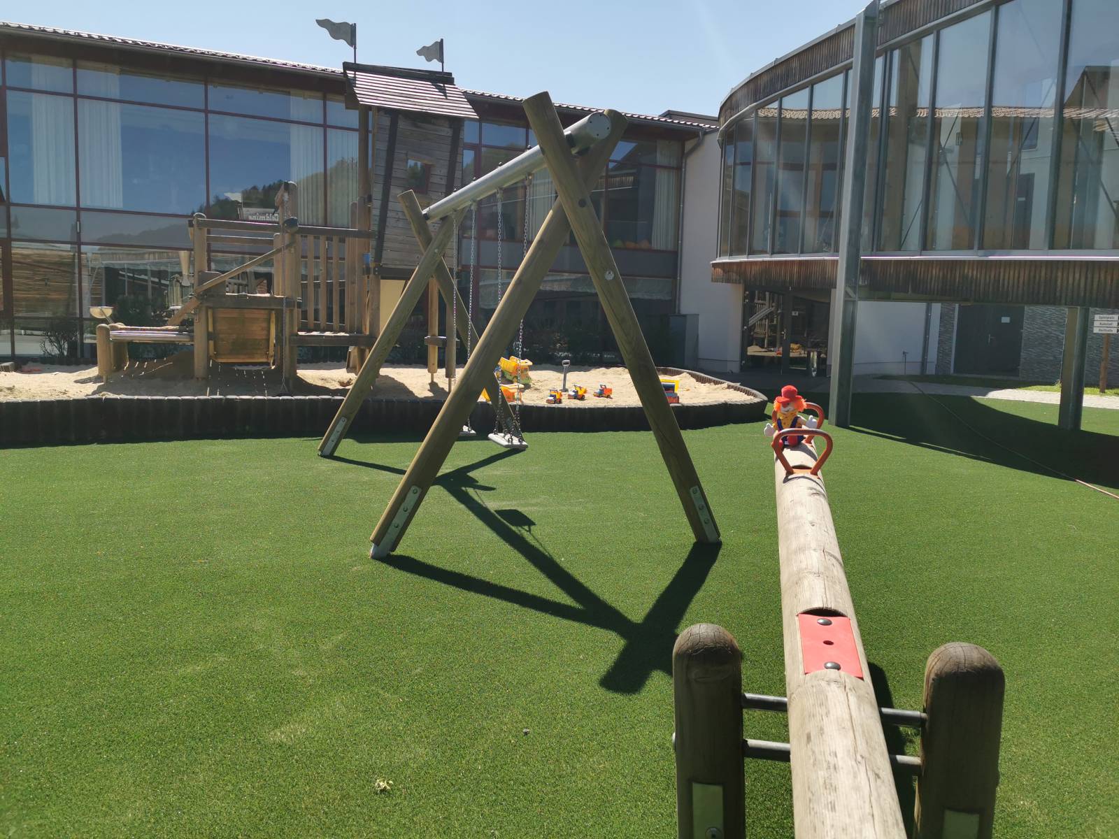 Wir erfüllen eure Wünsche: Spielplatz im Biergarten Symbolfoto