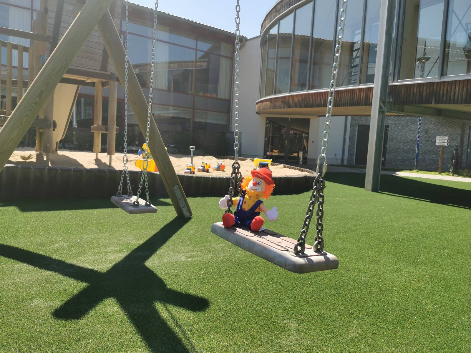 Wir erfüllen eure Wünsche: Spielplatz im Biergarten Symbolfoto