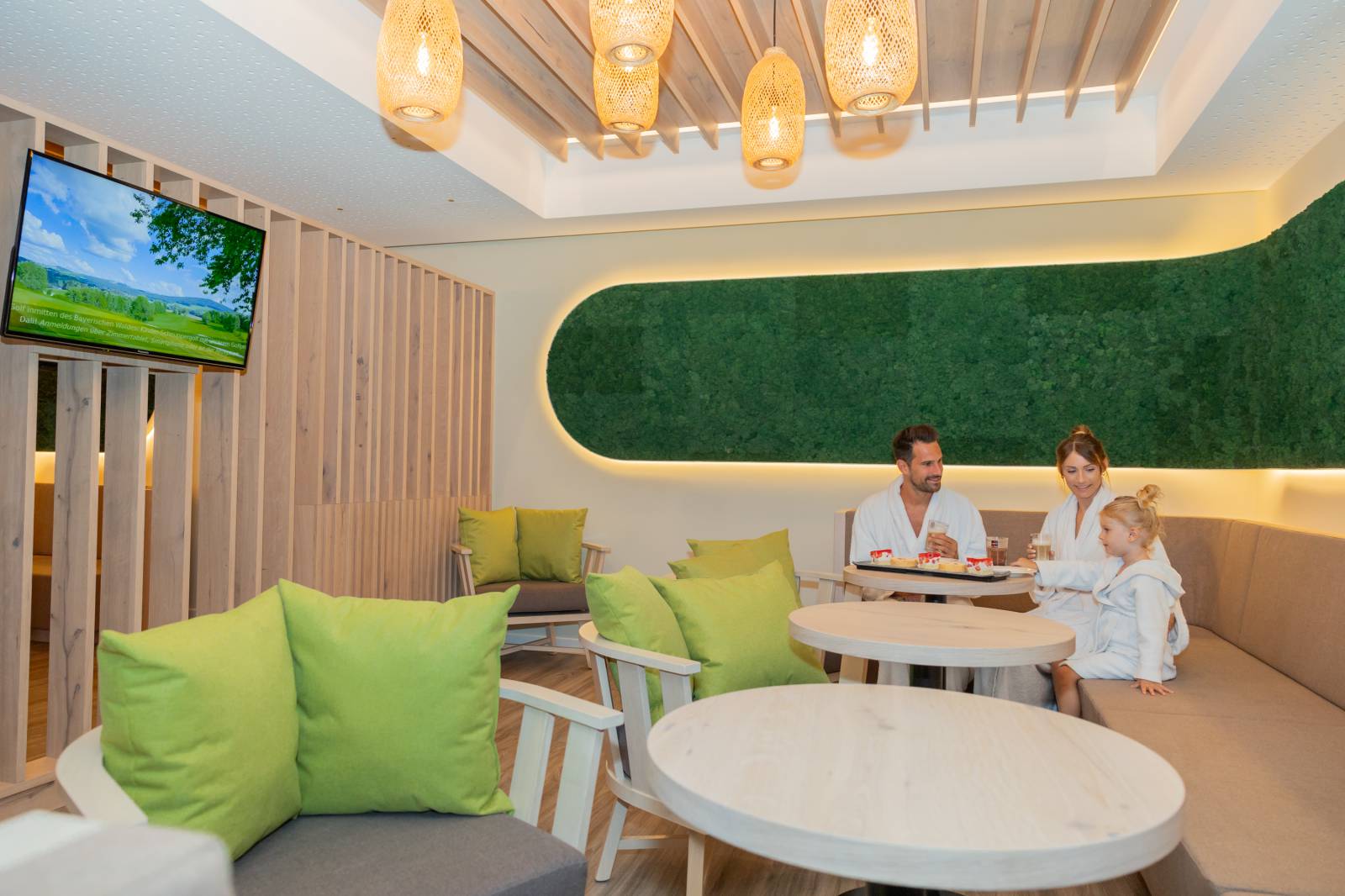 Bademantel-Bistro 🍰 Symbolfoto