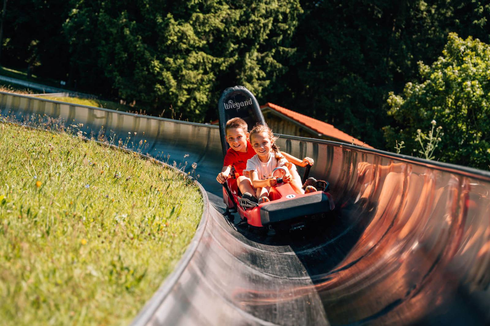 Familienurlaub im Bayerischen Wald: Rodelspaß & Erholung im Schreinerhof Symbolfoto