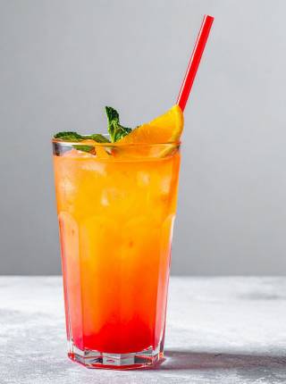 Schreinerhof Feeling für Zuhause: Unser Rezept für die berühmten Kindercocktails Symbolfoto