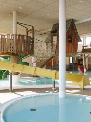 Familienurlaub im Bayerischen Wald mit Erlebnisbad: Wasserspaß für alle Symbolfoto