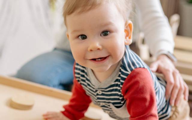 Urlaub mit Baby: Die besten Tipps für eine entspannte Auszeit