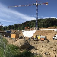  Fertigstellung der Straße & Fundamentarbeiten, Bild 6/6