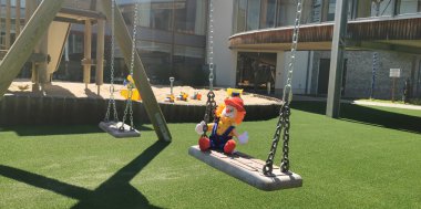 Wir arbeiten an Eurer Wunschliste - Punkt 2 "der Spielplatz im Biergarten", Bild 2/4